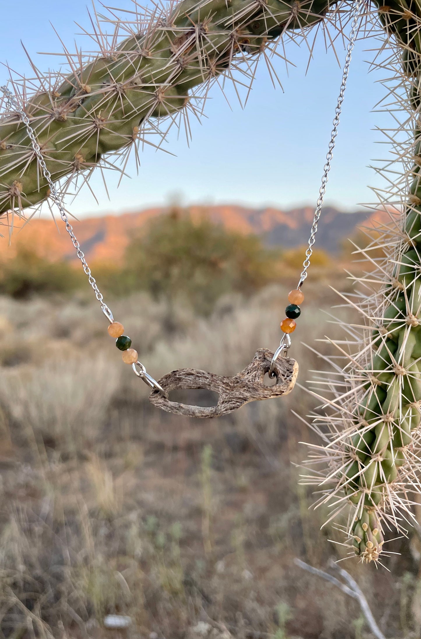 The Figure 8 Necklace